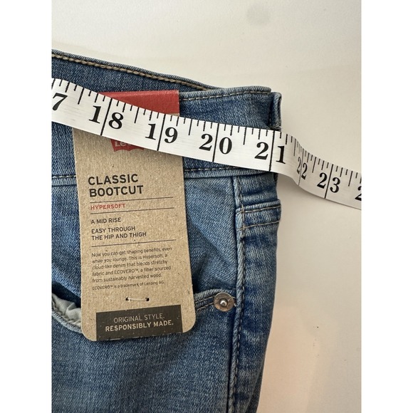 Levi's Jeans‎ Women's Size 22W Bootcut Plus Med Wash Denim Stretch Classic  New - Picture 7 of 8